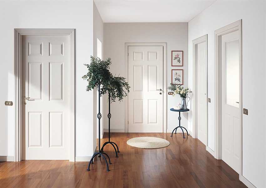 Светлые межкомнатные двери в интерьере квартиры и пола - слоновая кость, бежевые, беленый дуб с фото