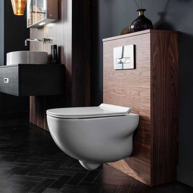Дизайн ванной комнаты с подвесным унитазом Интерьер маленькой ванной комнаты в современном стиле в квартире Идеи планировки и обустройства на фото