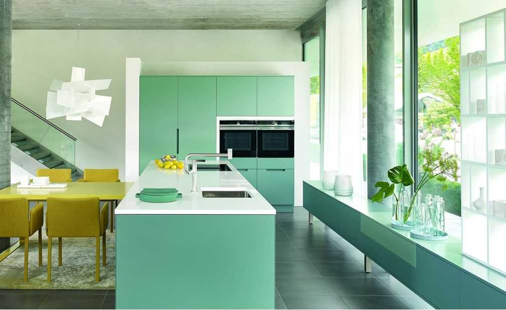 Дизайн маленькой кухни 2021: тренды и новинки, модные цвета, стили и материалы (115 фото)