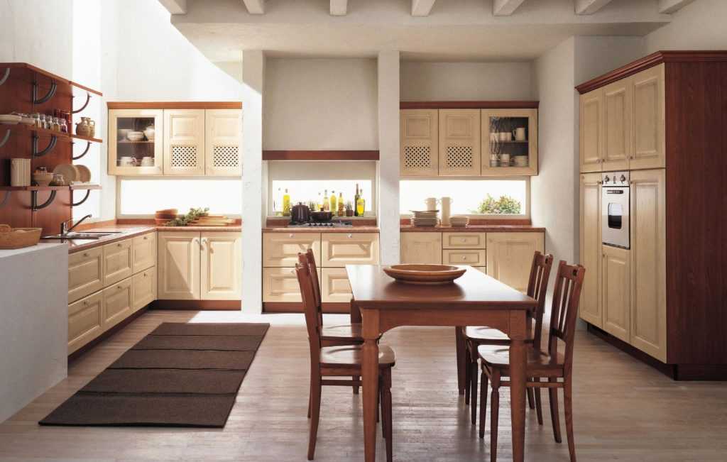 Кухня в бежевых тонах с коричневым, кремовым и серым, с яркими акцентами: сочетание бежевого цвета с другими цветами в интерьере кухни
 - 35 фото