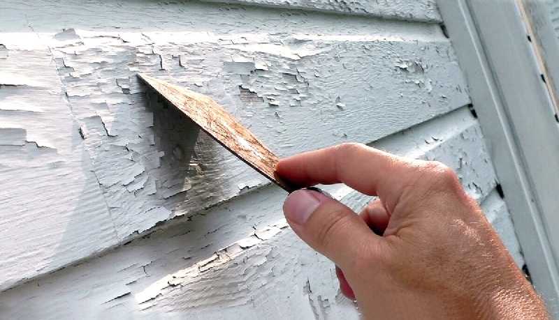 Как снять краску с деревянных дверей в домашних условиях, как убрать старые слои и очистить поверхность?