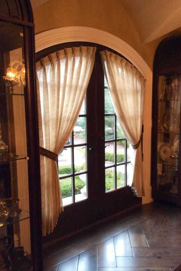 Шторы на арочные окна, фото штор для арки дверей и окон на кухне