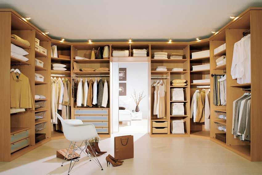Дизайн гардеробной комнаты: внутренняя отделка пространства