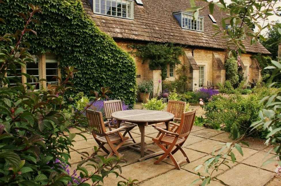 Английский сад – ландшафтный дизайн и особенности ухода за ним - 8 фото