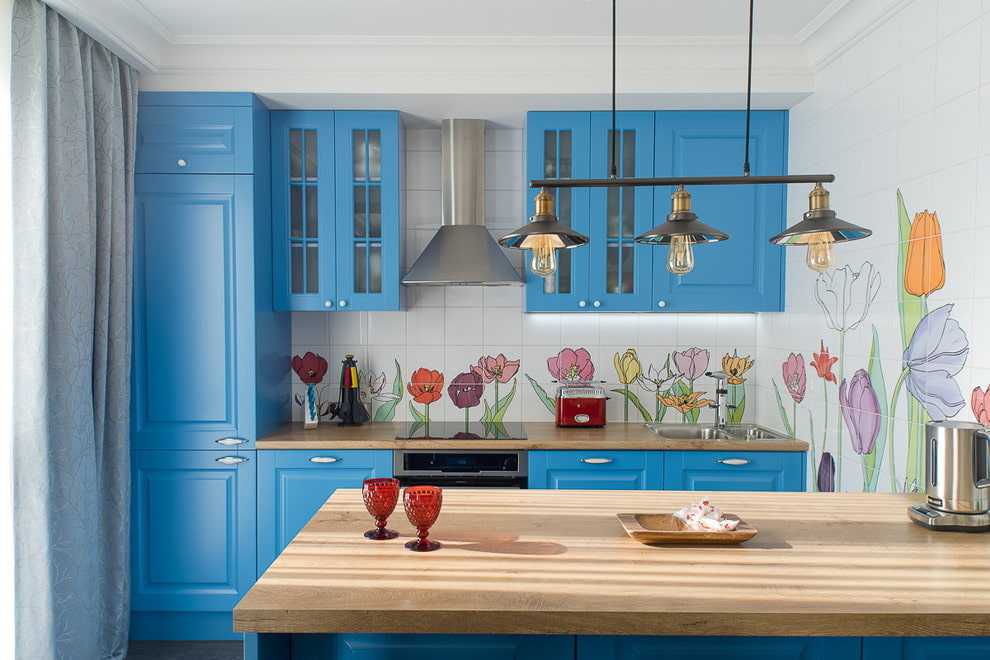 Современная синяя кухня