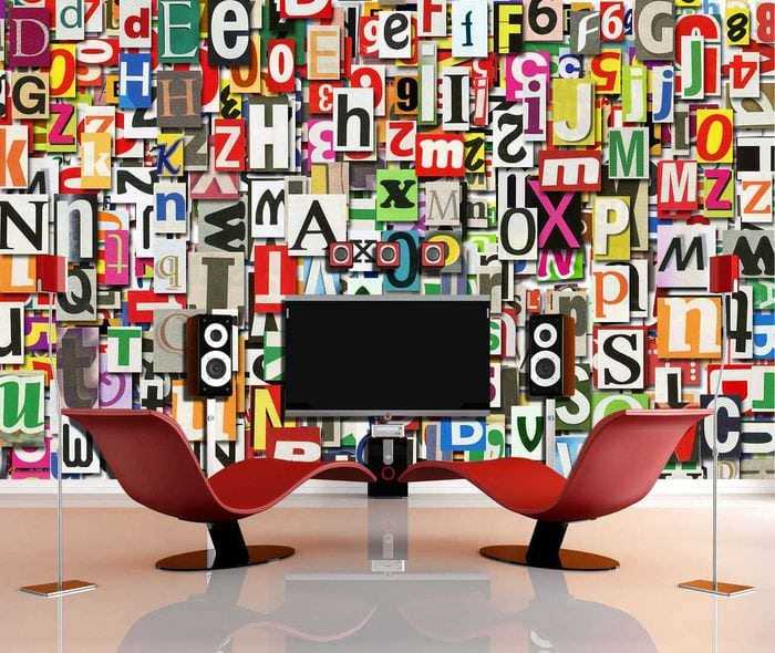 Декоративные буквы на стену для украшения интерьера, способы расположения и места размещения - 27 фото