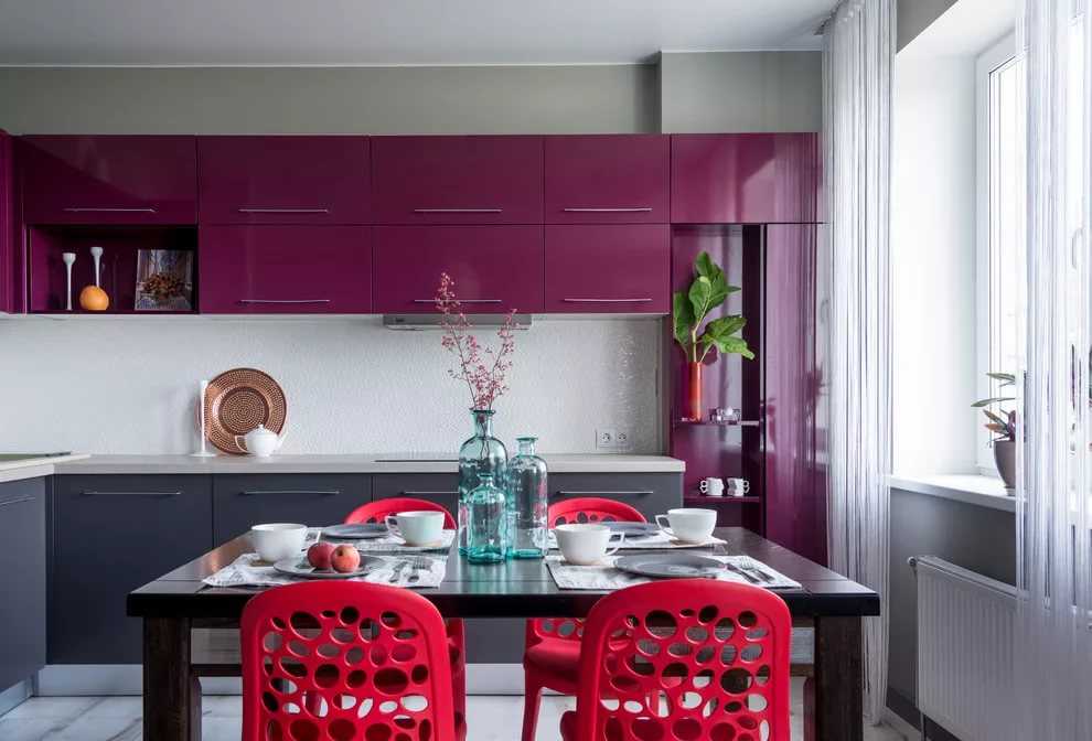 Бежевая кухня в интерьере: примеры сочетания цветов в реальных фото