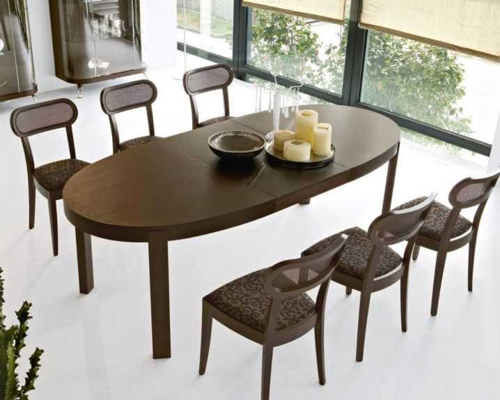 Обеденные столы и стулья для кухни (44 фото): 26 моделей для «среднего класса»