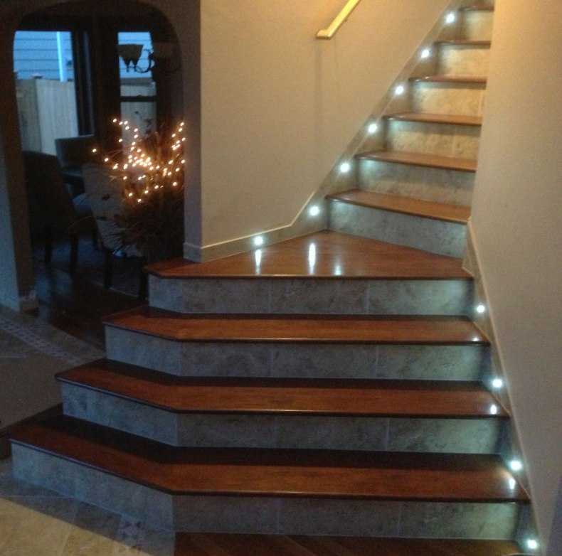 Основные варианты освещения лестницы в доме и критерии выбора (+58 фото)