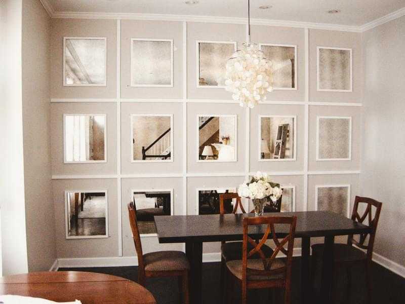 Зеркало на кухне: 85+ (фото) на стене, над столом, над полкой