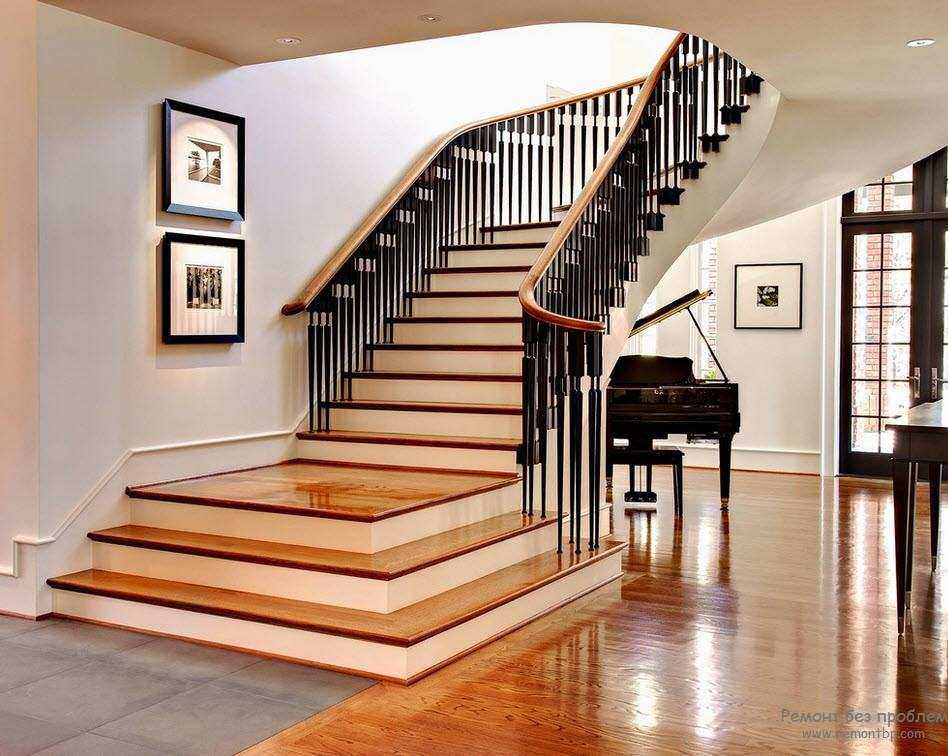 Винтовые лестницы на второй этаж: 100+ фото [частные дома 2019]