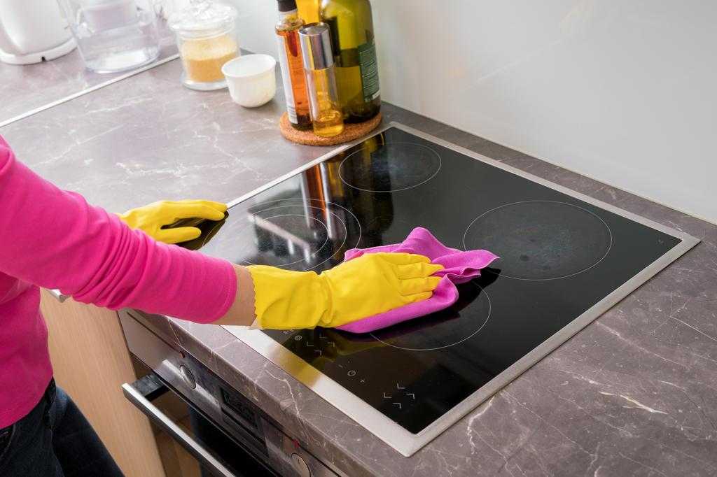 Шуманит для стеклокерамики - средство для чистки индукционной плиты. чем почистить индукционную плиту?