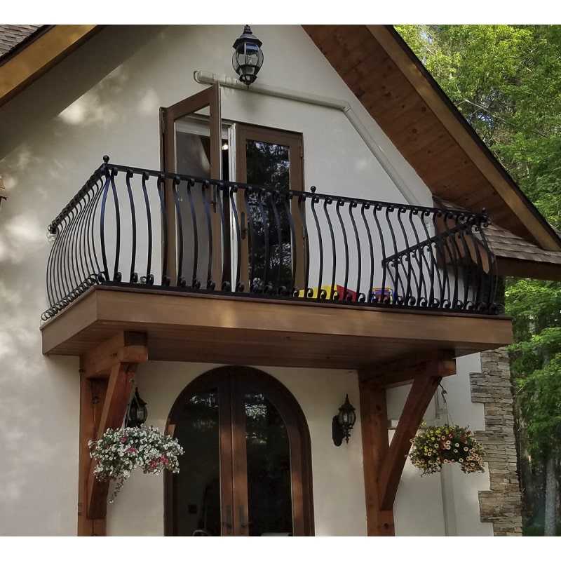 Постройка балкона в частном доме: плюсы и минусы, разновидности, нюансы строительства
