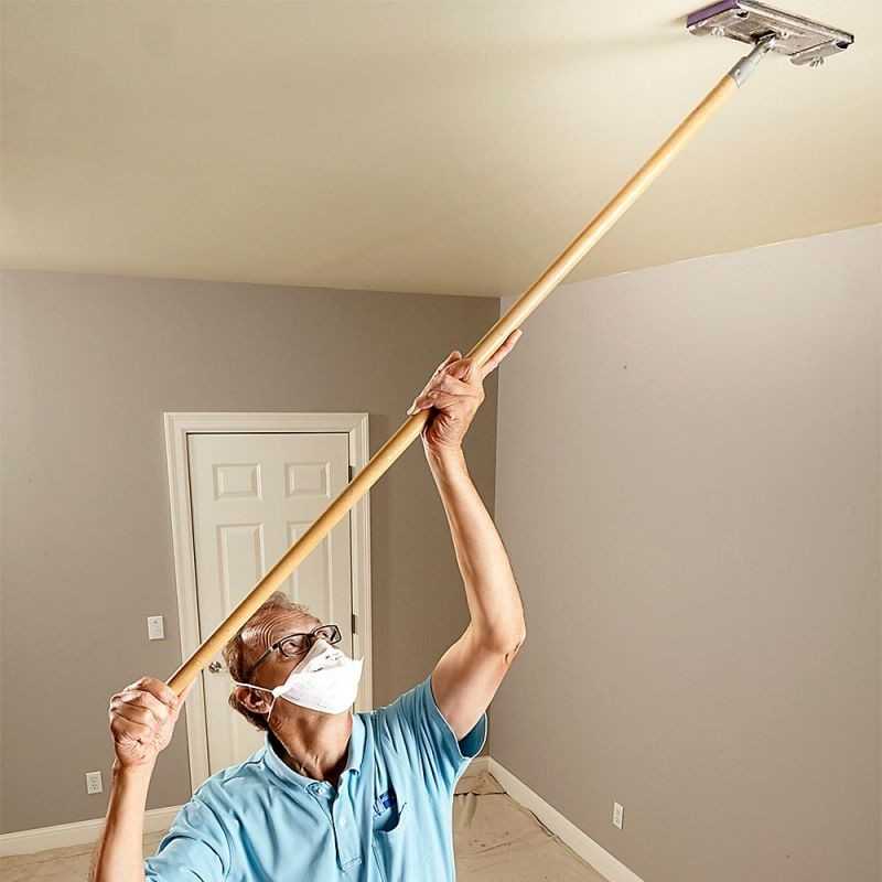 Как правильно покрасить потолок — ровно, аккуратно и без полос, какой цвет выбрать для комнаты, детали на фото и видео
