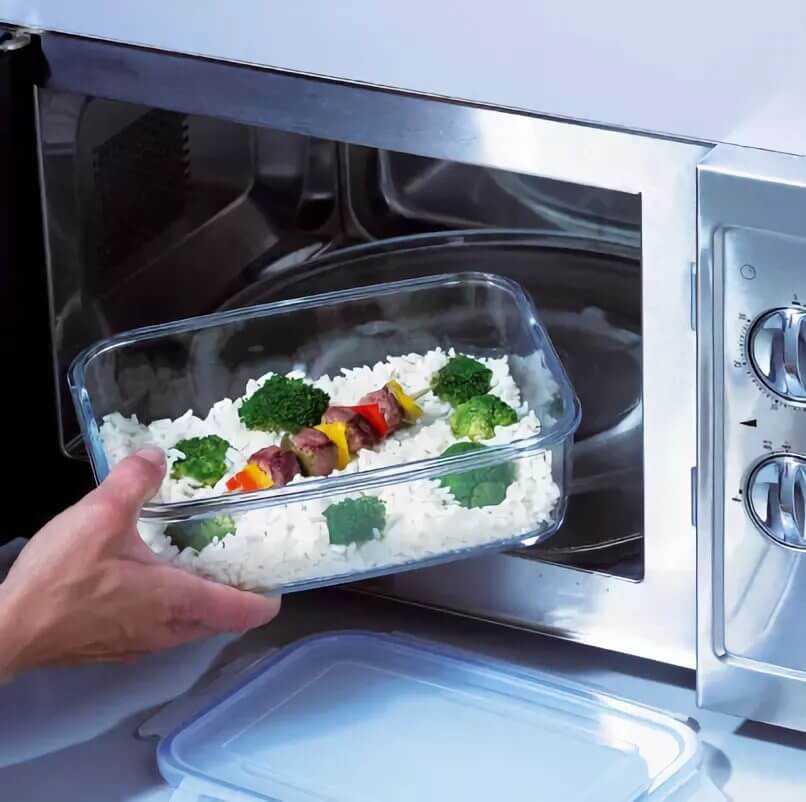 Какую посуду можно и нельзя использовать в микроволновке (памятка): стекло, пластик, фарфор