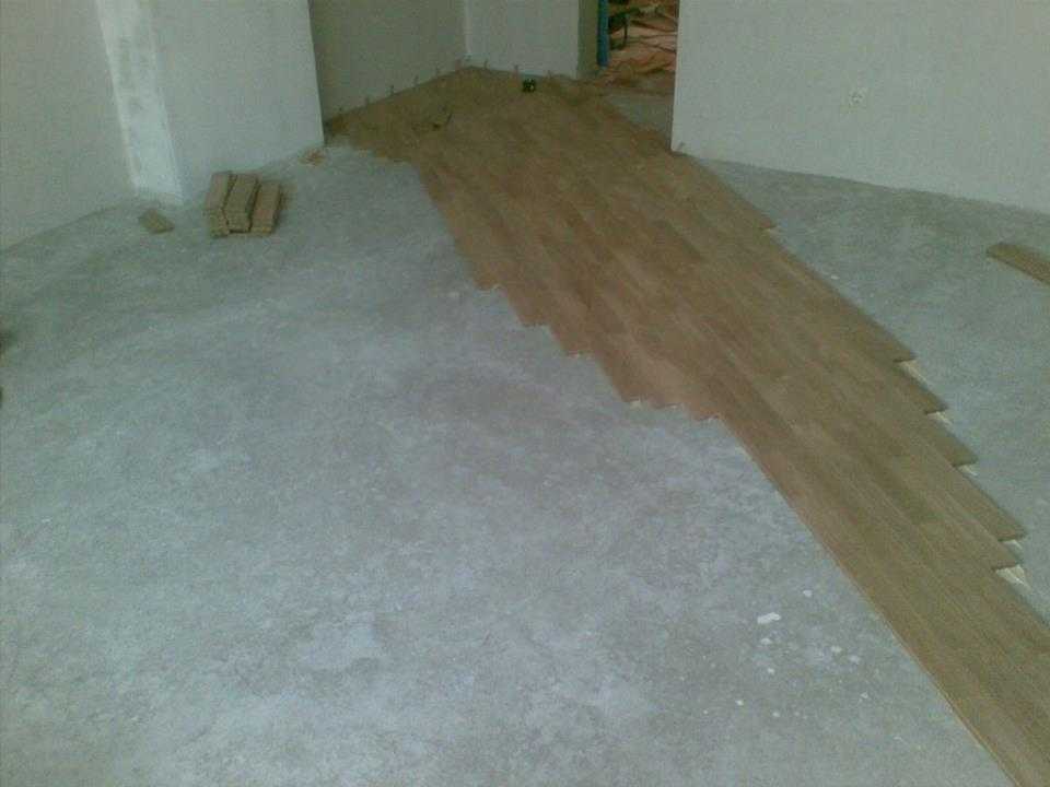 Укладываем паркетную доску на бетонный пол