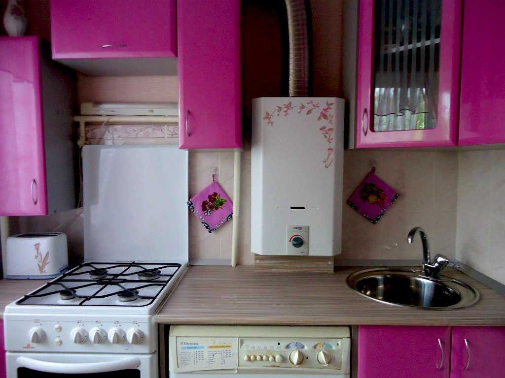 Кухня в хрущевке с газовой колонкой: 37 реальных фото с лучшими идеями
