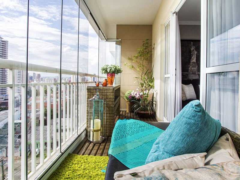 Новинки дизайна балкона 2020 года: новинки дизайна панорамных, балконов-гардеробных, лоджий, совмещенных с комнатой. дизайн своими руками (фото + видео)