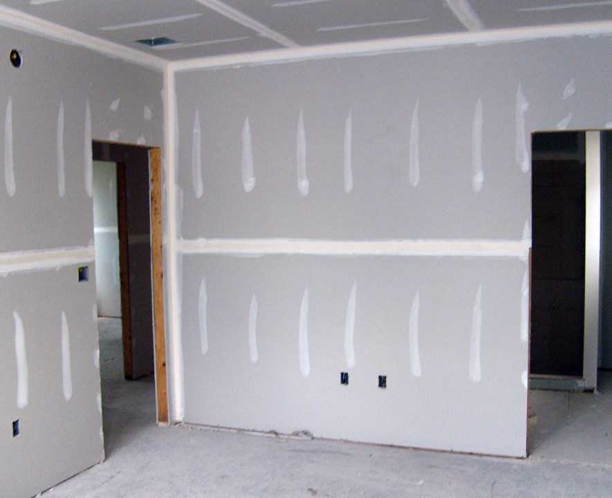 Как выбрать фанеру для потолка и стен для отделки дома внутри или снаружи