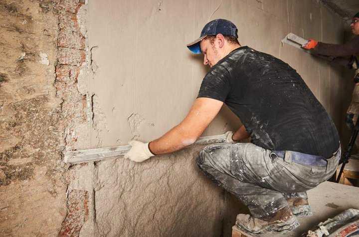 Выравнивание стен гипсовой штукатуркой  это самый важный процесс отделки От того, насколько правильно он будет выполнен, зависит внешний вид ремонта