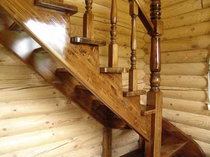 Лак для лестницы из сосны - всё о лестницах
