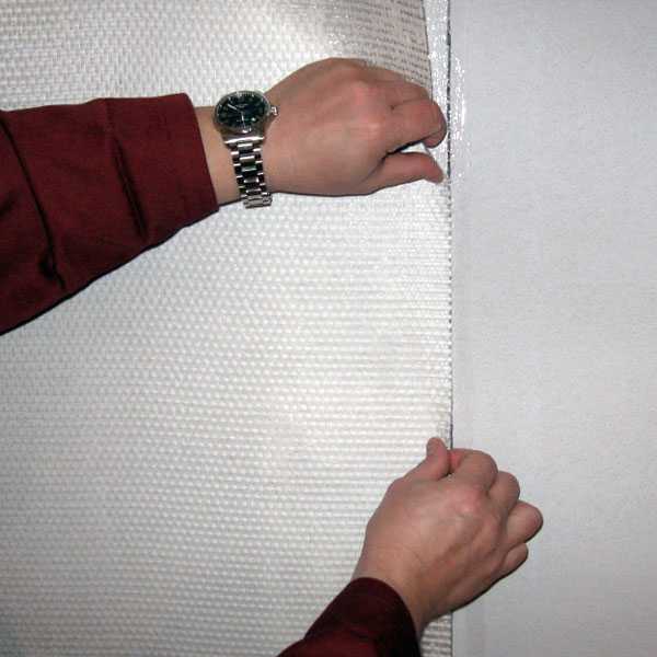 Правила наклеивания стеклообоев на гипсокартонный потолок